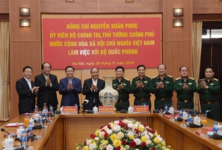 Thủ tướng Nguyễn Xuân Phúc: Trong những thành tựu chung của đất nước, quân đội có những đóng góp to lớn, quan trọng