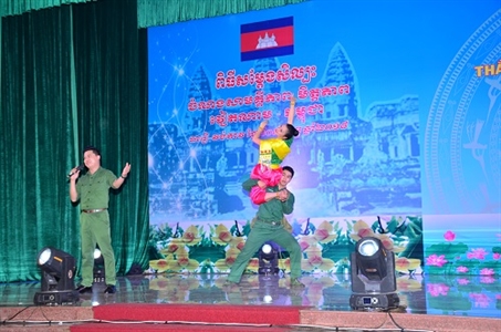 Thắm tình đoàn kết, hữu nghị Việt Nam – Campuchia