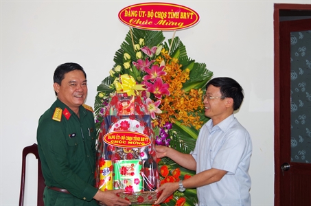 Bộ CHQS tỉnh Bà Rịa – Vũng Tàu thăm các cơ sở tôn giáo