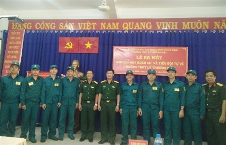 Huyện Hóc Môn thành lập Ban CHQS và Tiểu đội Tự vệ Trường THPT Lý Thường Kiệt