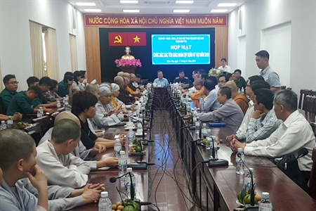 LLVT quận Bình Tân phối hợp tổ chức họp mặt chức sắc tôn giáo