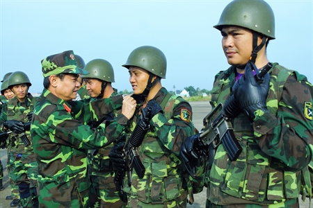 Quân khu: Kết hợp phát triển kinh tế - xã hội với tăng cường QP – AN trong khu công nghiệp, khu chế xuất