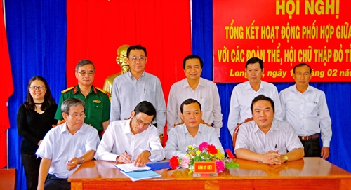 LLVT tỉnh Long An tổng kết công tác phối hợp với các đoàn thể