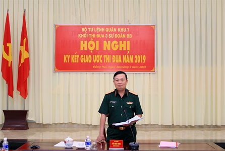 Khối thi đua 3 Sư đoàn Quân khu 7 ký kết giao ước thi đua năm 2019