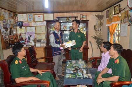 Già làng nêu gương sáng ở Lâm Đồng