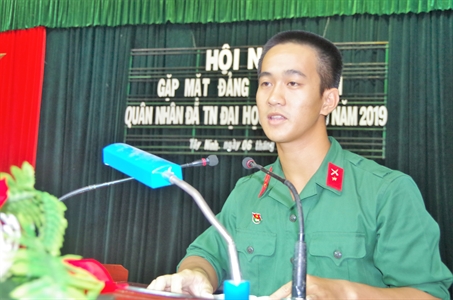 Đảng ủy Sư đoàn  5: Gặp mặt chiến sĩ mới là đảng viên đã tốt nghiệp đại học nhập ngũ