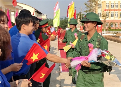 Bồi dưỡng thế hệ trẻ là việc quan trọng