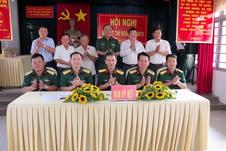 Tỉnh Tây Ninh: Cụm thi đua Ban CHQS các huyện biên giới ký kết giao ước thi đua năm 2019