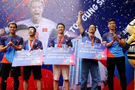 Hơn 800 MBers tham gia giải chạy “MB Running Up 2019” cùng Quế Ngọc Hải & Văn Toàn