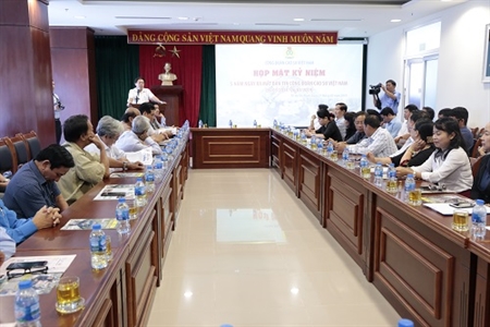 Họp mặt kỷ niệm 5 năm ra mắt Bản tin Công đoàn Cao su Việt Nam.