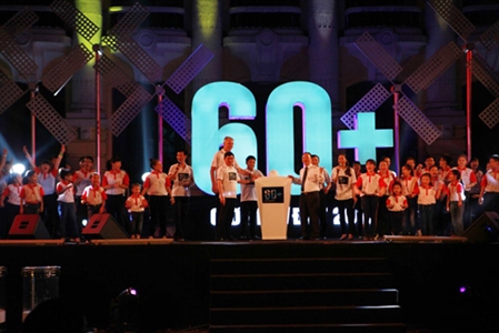 Lễ tắt đèn hưởng ứng Chiến dịch Giờ Trái đất diễn ra tối 30-3