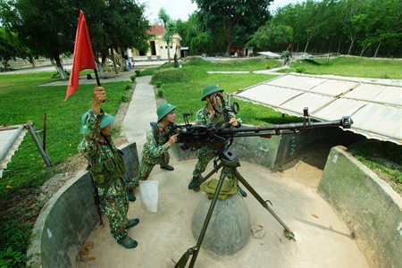 Trận địa canh trời Tây Nam Tổ quốc