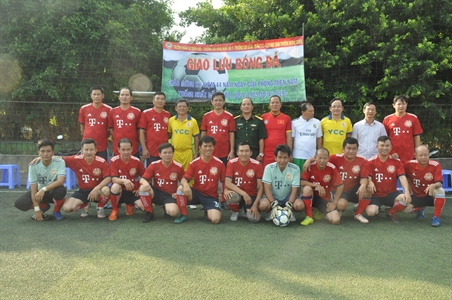 Giao hữu bóng đá chào mừng Ngày giải phóng miền Nam