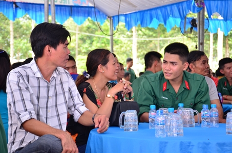 Trung đoàn 6 gặp mặt gia đình chiến sĩ mới