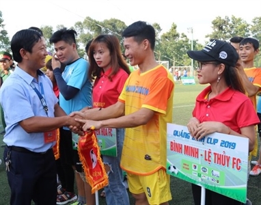 ​Khai mạc Giải bóng đá truyền thống Quảng Bình khu vực Nam Bộ lần thứ 5