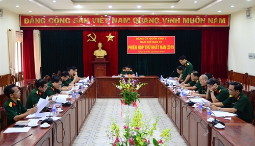 Phát huy vai trò của cấp ủy, cán bộ chủ trì trong đấu tranh phòng, chống “diễn biến hòa bình”