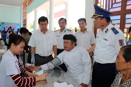 Cảnh sát biển với đồng bào dân tộc, tôn giáo