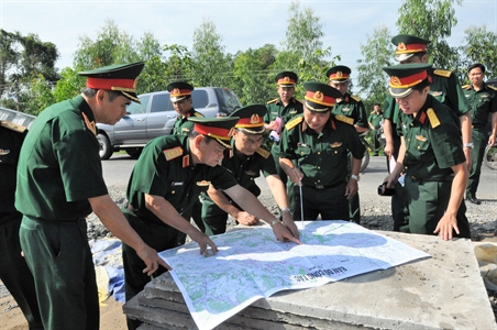 Bộ Tổng Tham mưu kiểm tra dự án đường tuần tra biên giới trên địa bàn Quân khu 7