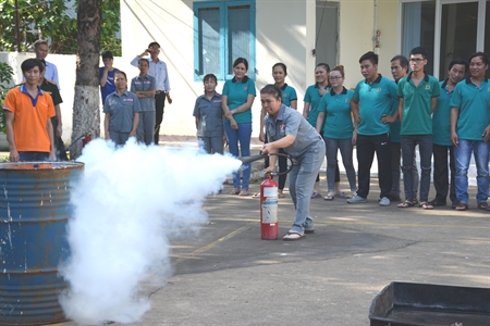 Xưởng in Quân khu 7 huấn luyện nghiệp vụ phòng cháy chữa cháy