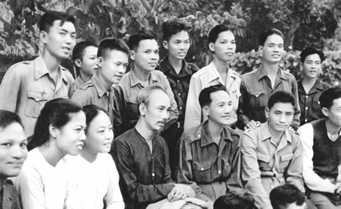 Lời Bác Hồ dạy ngày này năm xưa: "Đồng bào Nam Bộ là dân nước Việt Nam. Sông có thể cạn, núi có thể mòn, song chân lý đó không bao giờ thay đổi"