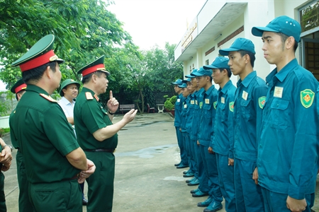 Hội đồng thi đua  - khen thưởng Bộ Quốc phòng kiểm tra Quân khu 7
