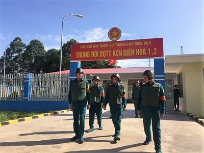 Điểm tựa chốt dân quân khu công nghiệp