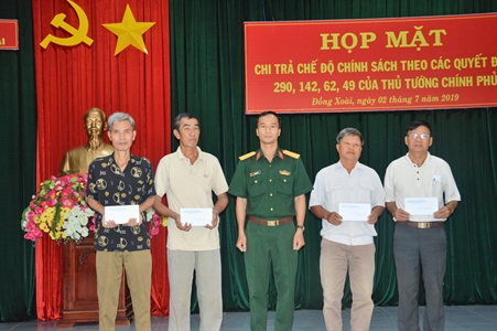 Thành phố Đồng Xoài, tỉnh Bình Phước chi trả chế độ chính sách 30 đối tượng