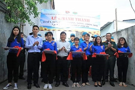 LLVT huyện Nhà Bè nâng cấp đường cho người dân nông thôn