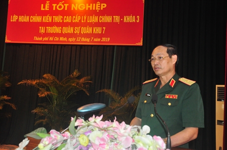 Lễ tốt nghiệp lớp hoàn chỉnh kiến thức cao cấp lý luận chính trị khóa 3 năm 2019