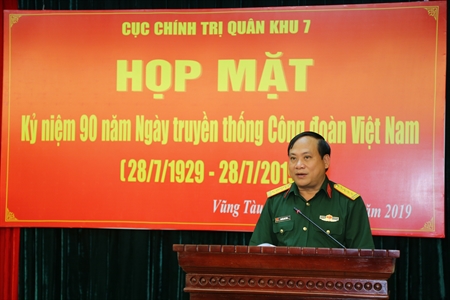 Quân khu 7 họp mặt kỷ niệm Ngày truyền thống Công đoàn Việt Nam