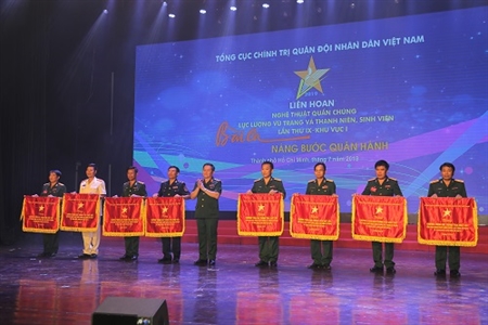 Bế mạc Liên hoan nghệ thuật “Bài ca nâng bước quân hành”