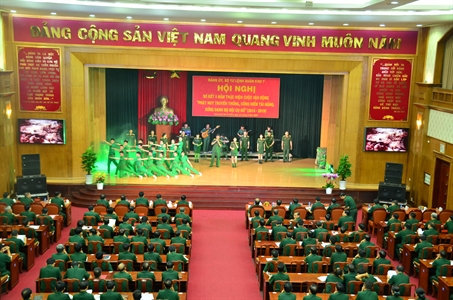 Đảng ủy, Bộ Tư lệnh Quân khu 7 sơ kết 5 năm thực hiện Cuộc vận động “Phát huy truyền thống, cống hiến tài năng, xứng danh Bộ đội Cụ Hồ”