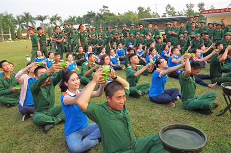 Cảnh giác với âm mưu, thủ đoạn “Diễn biến hòa bình” của các thế lực thù địch
