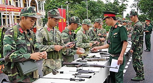 Trung đoàn 1, Sư đoàn 9 (Quân đoàn 4): Trao giải hội thi công tác kỹ thuật quân sự