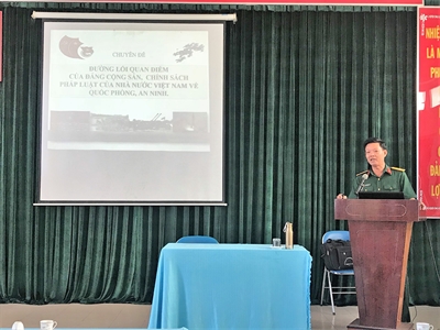 Ban Chỉ huy Quân sự huyện Hóc Môn bồi dưỡng kiến thức quốc phòng và an ninh đối tượng 4