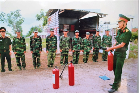 LLVT tỉnh Tây Ninh gắn thực hiện Cuộc vận động 50 với phong  trào thi đua yêu nước