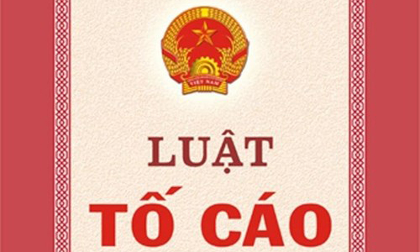 Hỏi: Hiện nay pháp luật quy định những ai có quyền tố cáo, nội dung  và hình thức tố cáo như thế nào? Người tố cáo có được pháp luật bảo vệ không?