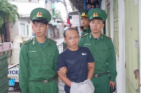 Bắt đối tượng tàng trữ trái phép chất ma túy