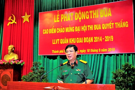 LLVT Thành phố Hồ Chí Minh phát động thi đua cao điểm “30 ngày đêm hành động kiểu mẫu, thi đua giành đỉnh cao 3 nhất”