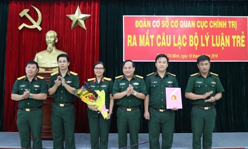 Đoàn cơ sở cơ quan Cục Chính trị ra mắt Câu lạc bộ lý luận trẻ