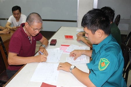 LLVT Quận 4 chi trả phụ cấp trách nhiệm cho Quân nhân dự bị