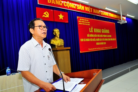 Nâng cao nhận thức, trách nhiệm cho cá nhân tiêu biểu, người có uy tín trong cộng đồng dân cư