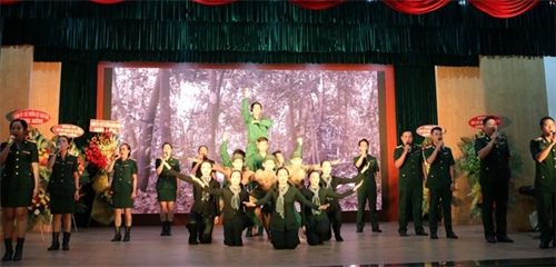 Khối thi đua 4 cơ quan Quân khu giao lưu văn nghệ “Vang mãi bản hùng ca quyết thắng”