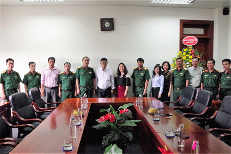 Bộ CHQS tỉnh Tây Ninh thăm các doanh nghiệp nhân kỷ niệm 15 năm Ngày Doanh nhân