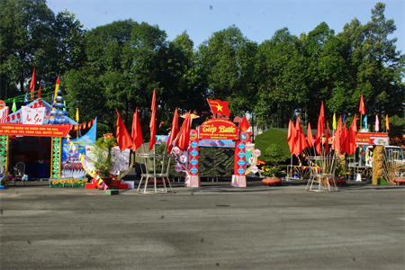 Những nghệ nhân “Hội trại”