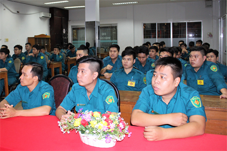 LLVT quận 4 tuyên truyền định hướng học đại học từ xa