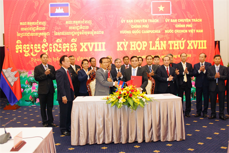 Kỳ họp lần thứ XVIII Ủy ban chuyên trách chính phủ Việt Nam – Campuchia