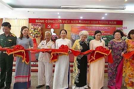 Triển lãm hình ảnh nữ chiến sĩ giao liên miền Nam tại Bảo tàng Phụ nữ Nam bộ