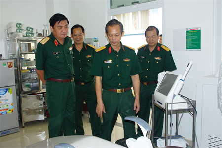 Kiểm tra nhiệm vụ quân sự - quốc phòng Bệnh viện Quân y 7A