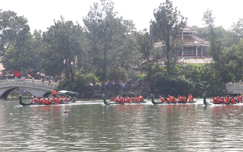 Công viên Văn hóa Đầm Sen: Nơi đồng hành và chia sẻ yêu thương